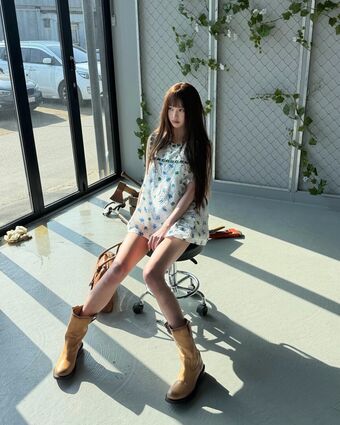 Jang Won-young Nude Leaks OnlyFans Photo 2039