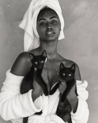 Jasmine Chola | Jasmine Blandford