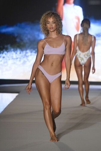 Jasmine Sanders