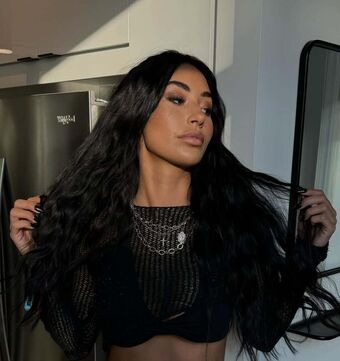 Jasmine Sklavanitis