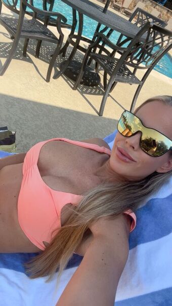 Jeanette Lund Spildrejorde - Wife of Knut Spildrejorde Nude Leaks OnlyFans Photo 2