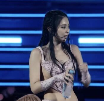 Jennie | BLΛƆKPIИK