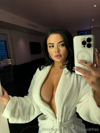 Jessica Sunok realjessicasunok