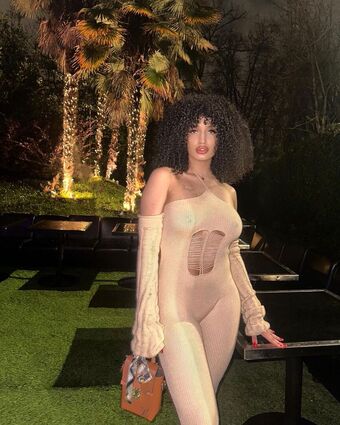 jihane Nude Leaks OnlyFans Photo 3