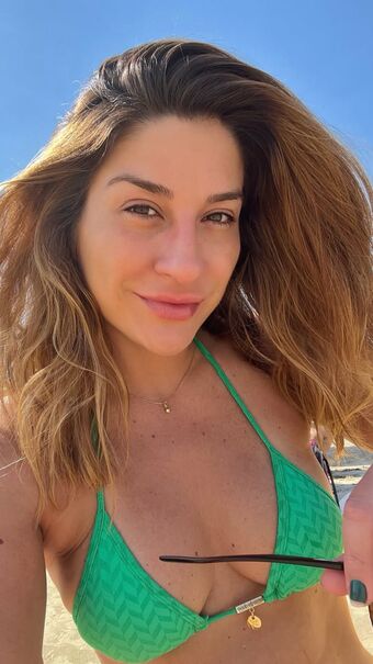 Journalists Nude Leaks OnlyFans Photo 7
