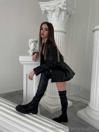 judy_evans