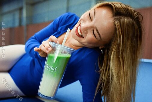 Julia Beautx Nude Leaks OnlyFans Photo 381