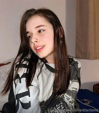julia-diamond