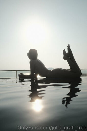 julia_graff_free