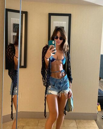 Julia & Katelyn Ernst