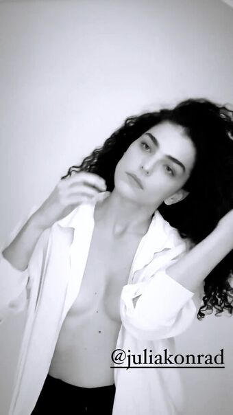 Júlia Konrad