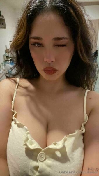 Julia Noi