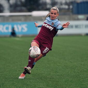 Julia Simic