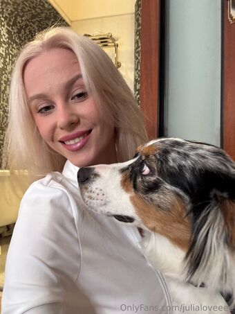 julialoveeee