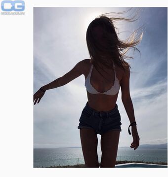 juliawulf Nude Leaks OnlyFans Photo 11