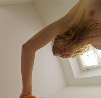 Julie Dray Nude Leaks OnlyFans Photo 3