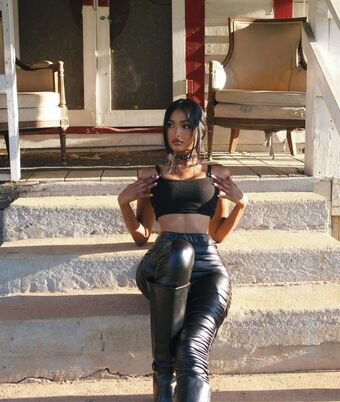 Kaaviya Sambasivam Nude Leaks OnlyFans Photo 50