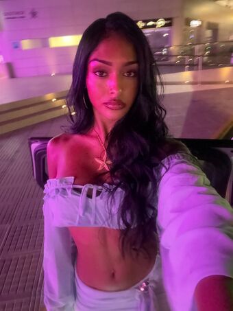 Kaaviya Sambasivam Nude Leaks OnlyFans Photo 78