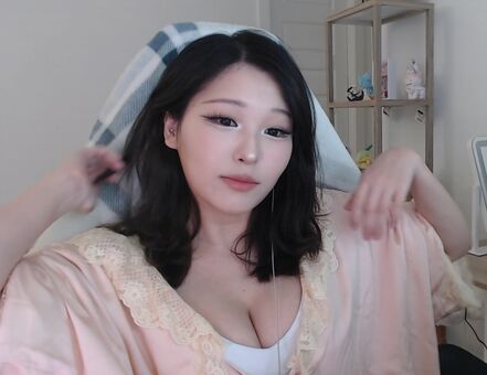 Kang Hee Yoon Nude Leaks OnlyFans Photo 384