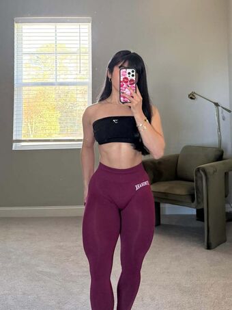 Karinaldelfin Nude Leaks OnlyFans Photo 1