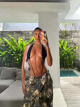 Kate Brady Nude Leaks OnlyFans Photo 8