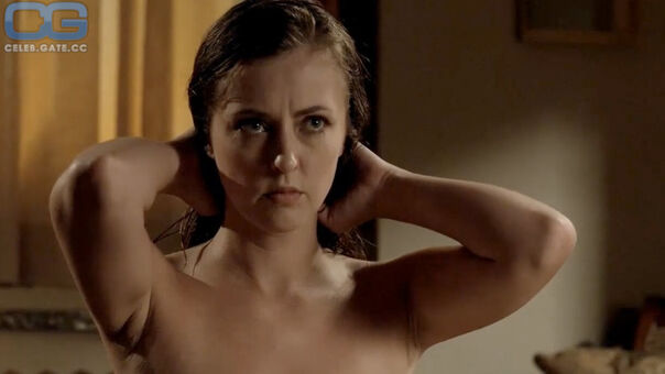 Katharine Isabelle