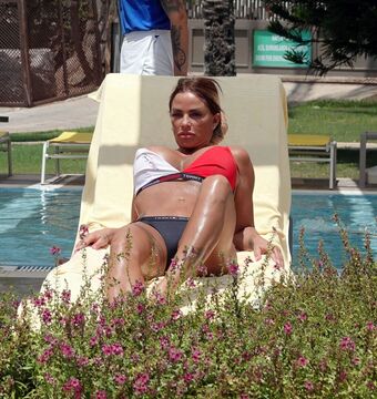 Katie Price Nude Leaks OnlyFans Photo 111