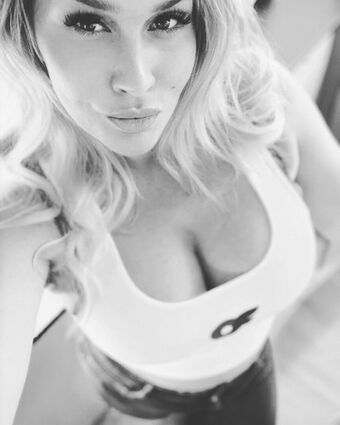 kayabarbara Nude Leaks OnlyFans Photo 11