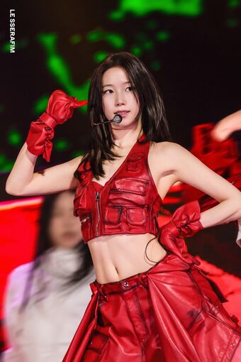 Kazuha Nakamura 中村 一葉 | LESSERAFIM Nude Leaks OnlyFans Photo 89