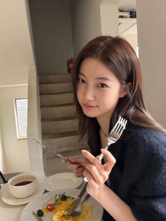 Kazuha Nakamura 中村 一葉 | LESSERAFIM Nude Leaks OnlyFans Photo 95