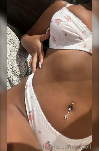 KCdoll Nude Leaks OnlyFans Photo 18