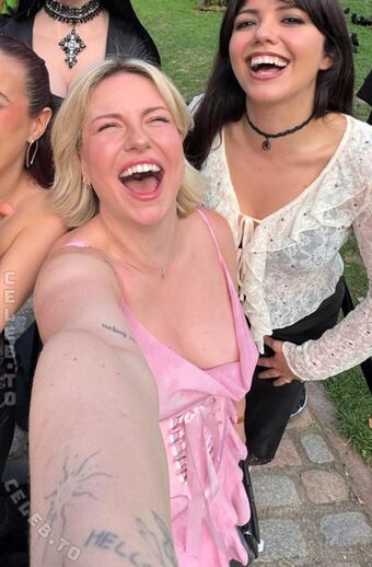 KellyMissesvlog Nude Leaks OnlyFans Photo 168