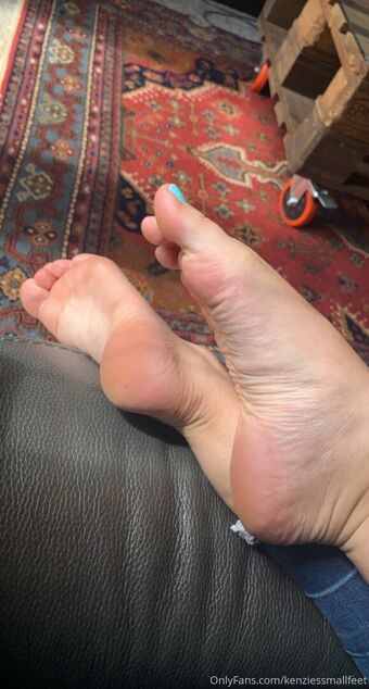 kenziessmallfeet
