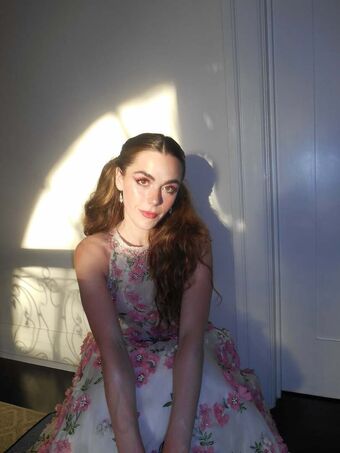 Kiernan-shipka Nude Leaks OnlyFans Photo 1025