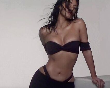 Kim-kardashian Nude Leaks OnlyFans Photo 391
