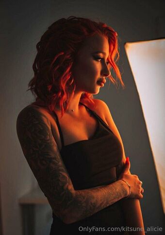 kitsune_alicie Nude Leaks OnlyFans Photo 34