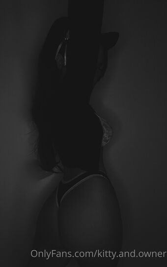 kitty.and.owner