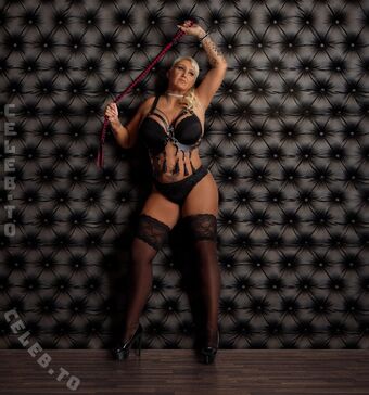 Kitty Wilder Nude Leaks OnlyFans Photo 36