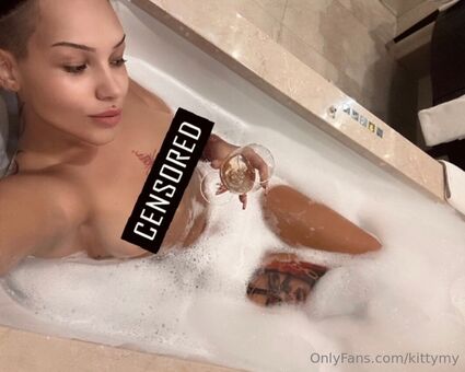 Kittymy Nude Leaks OnlyFans Photo 2