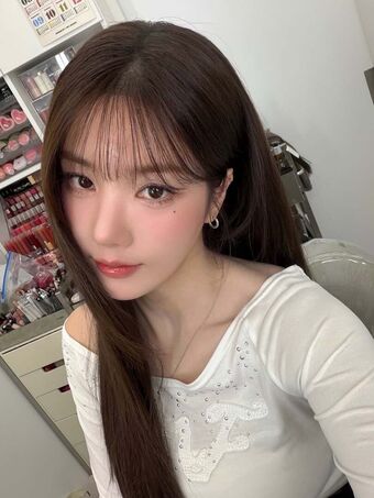 Kwon Eunbi Nude Leaks OnlyFans Photo 44