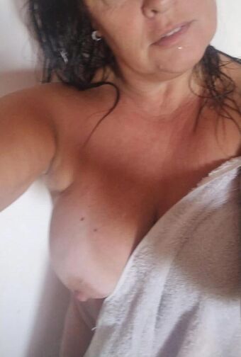 Lady Lara Nude Leaks OnlyFans Photo 17