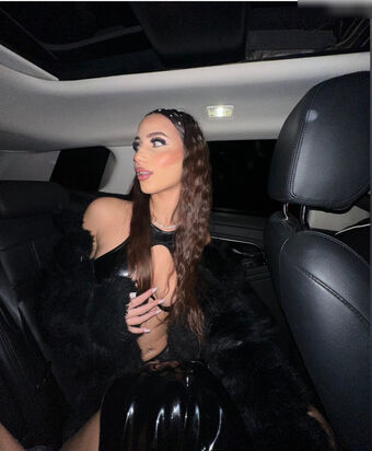 Laparma Nude Leaks OnlyFans Photo 12