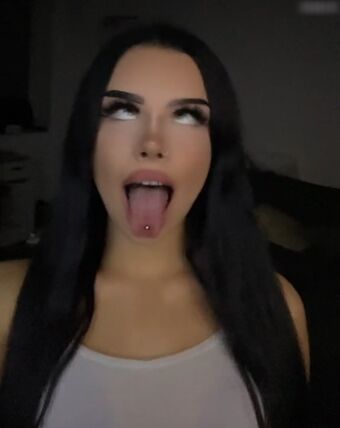 Lara Bttn