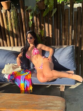 Larissa Tomasia Nude Leaks OnlyFans Photo 125