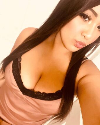 latinaspice209 Nude Leaks OnlyFans Photo 1