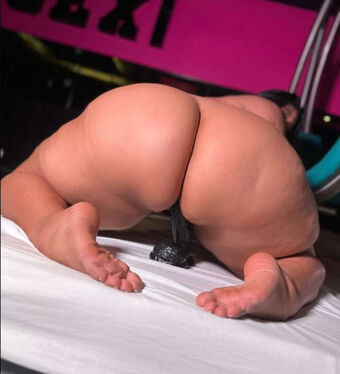 Laura Bernal Nude Leaks OnlyFans Photo 23