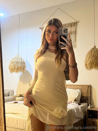 laura.caroline