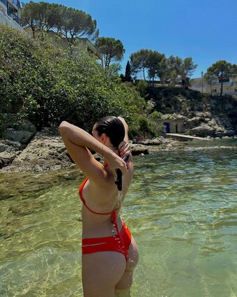 Laura Llobet Nude Leaks OnlyFans Photo 6