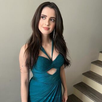 Laura Marano Nude Leaks OnlyFans Photo 30