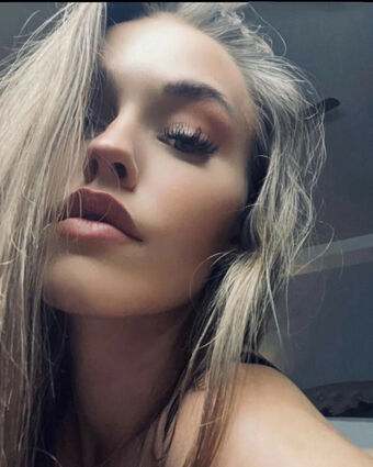 lauramuellerofficial